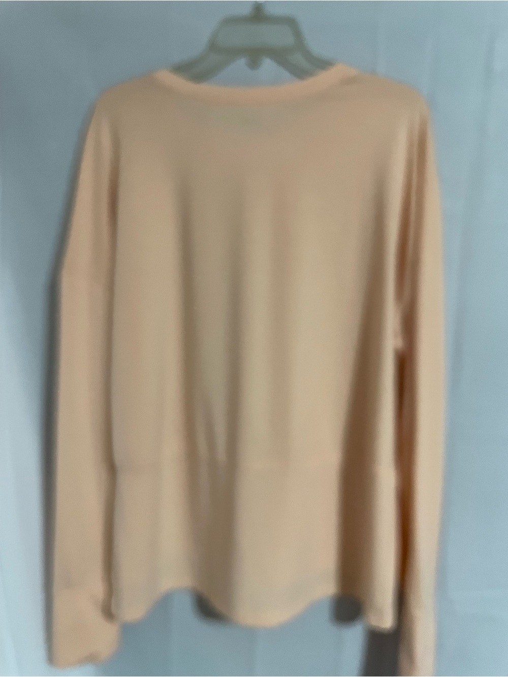 Avia Peach Crewneck Sweater
